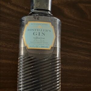 NWT Men’s Bath & Body Works Distiller's Gin 3-in-1 Wash